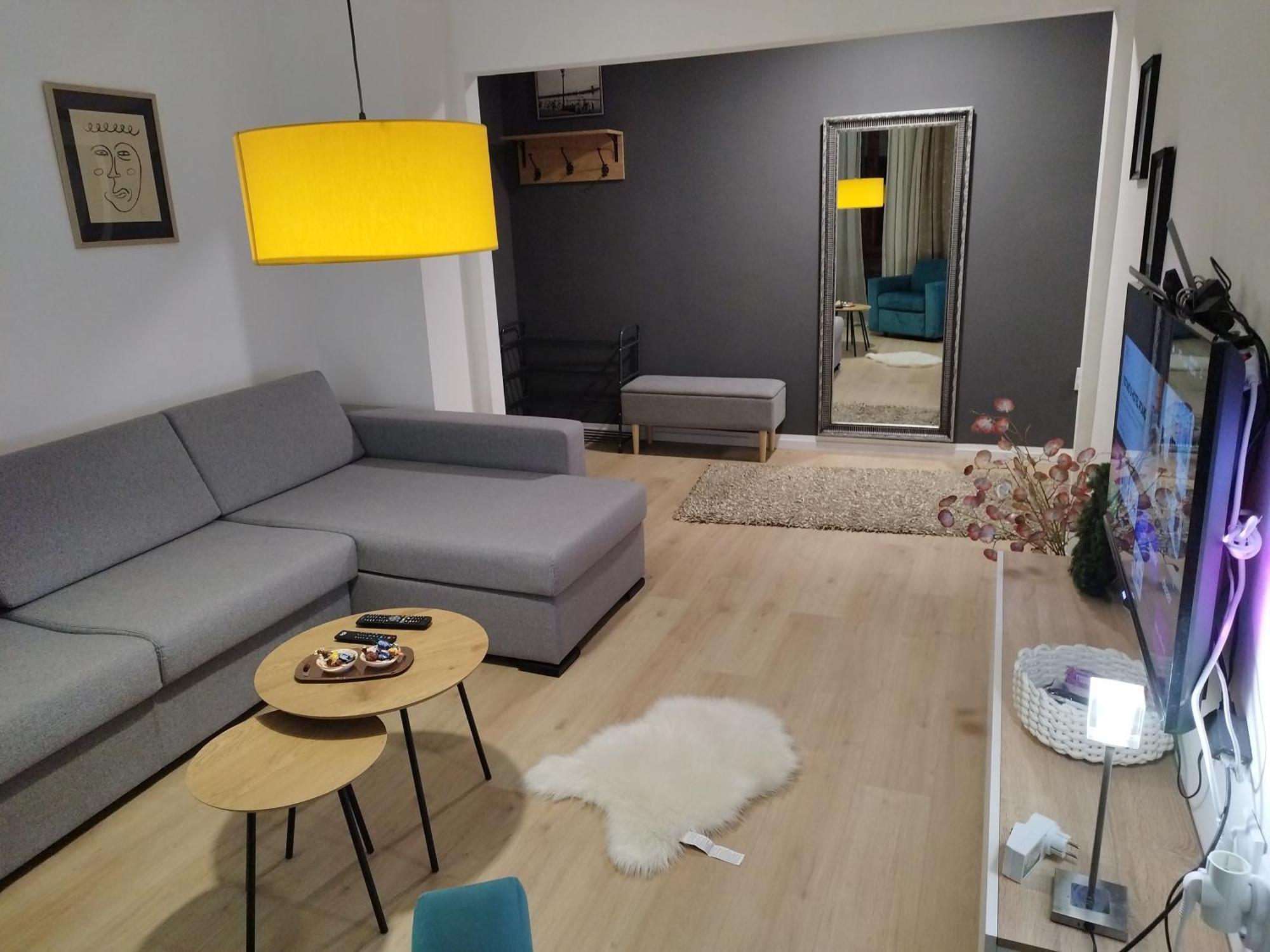 Home Apartment Ni Εξωτερικό φωτογραφία